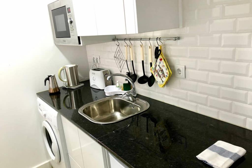 32 3 - Lisbon City Life Private Apartment, Bairro Alto מראה חיצוני תמונה