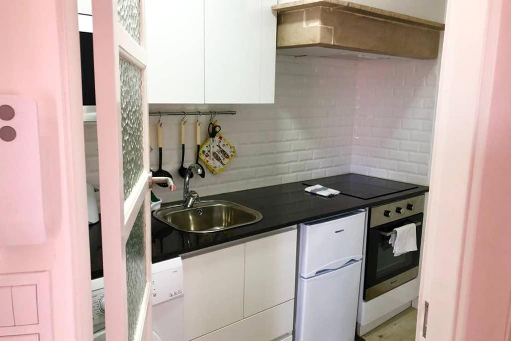 32 3 - Lisbon City Life Private Apartment, Bairro Alto מראה חיצוני תמונה