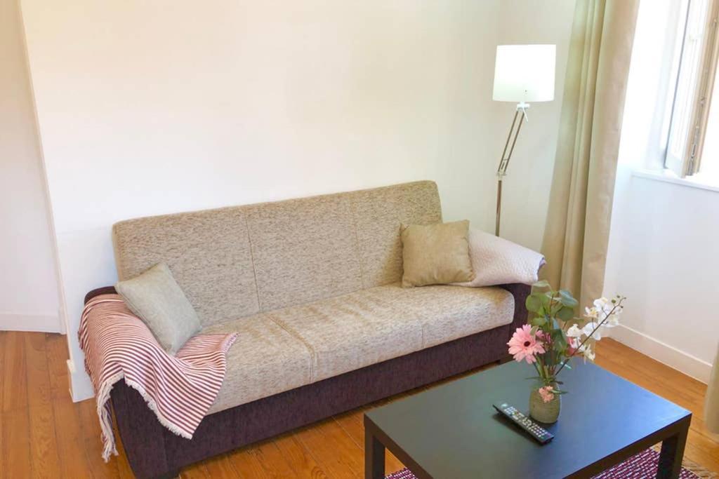 32 3 - Lisbon City Life Private Apartment, Bairro Alto מראה חיצוני תמונה